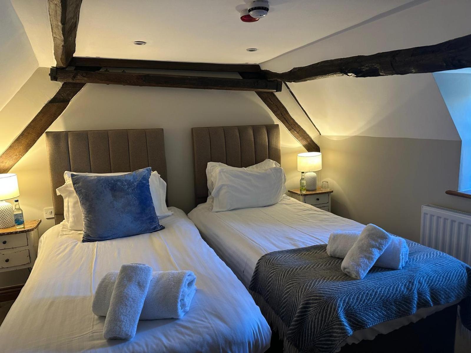 The Plough B&B Bourton-on-the-Water Стая снимка